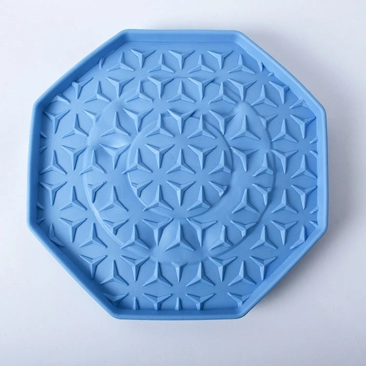 The Calm Mat — Suction Lick Mat for Dogs & Cats